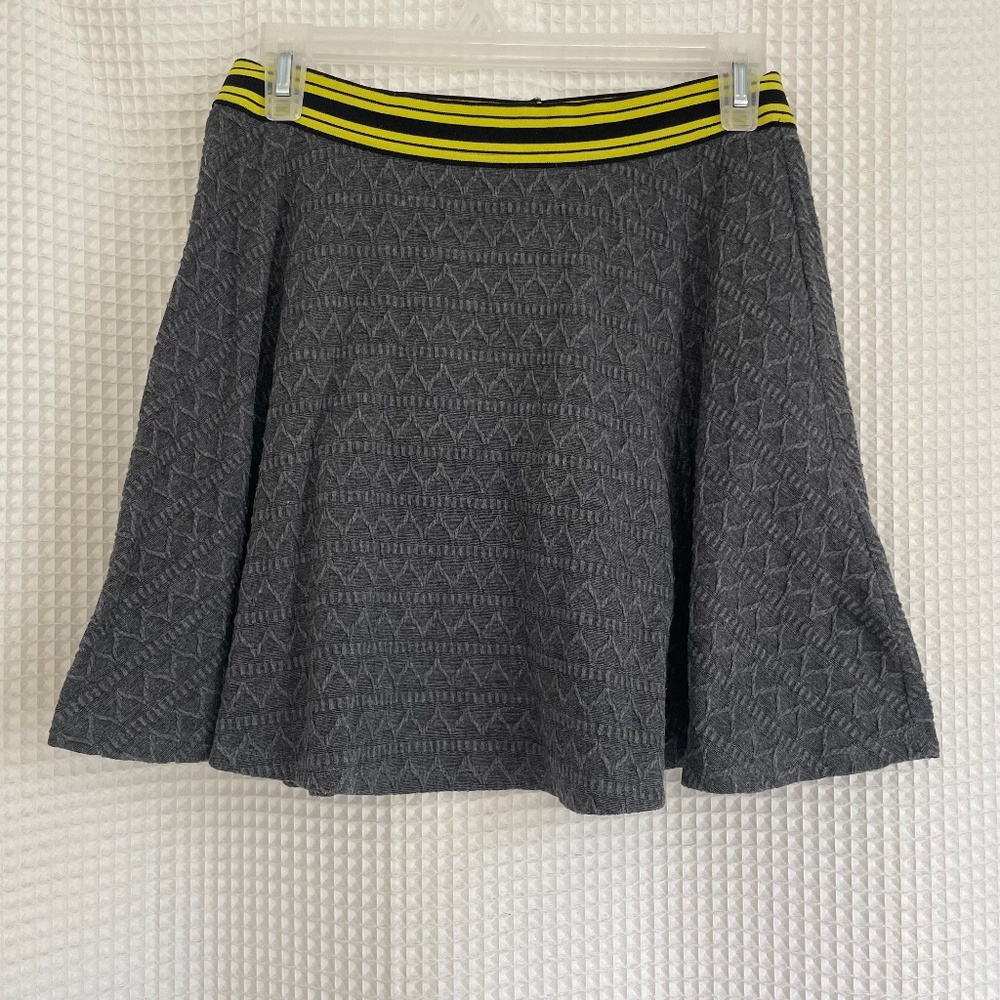 PRINCESS VERA WANG Women’s Heather Grey Skater Skirt. Sz M